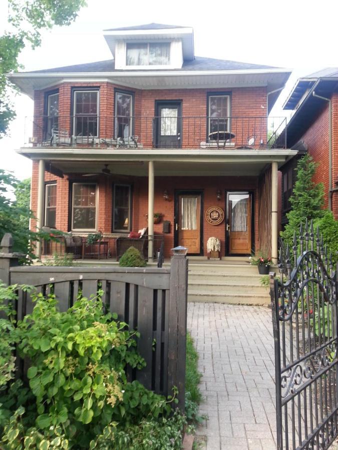 A Hidden Gem Bed And Breakfast Windsor Extérieur photo